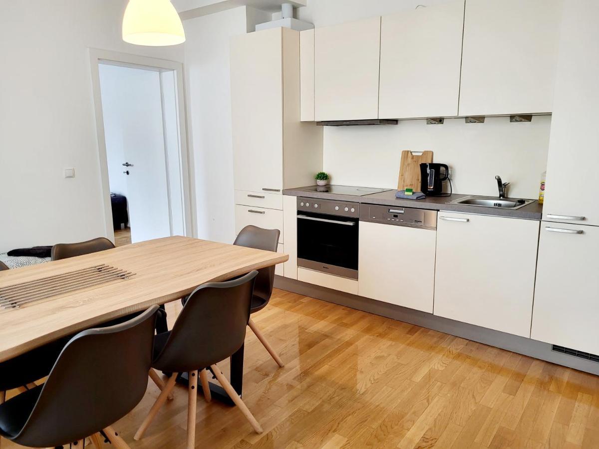 Floridsdorfer Apartment - Free Highspeed-Internet Wien Eksteriør billede
