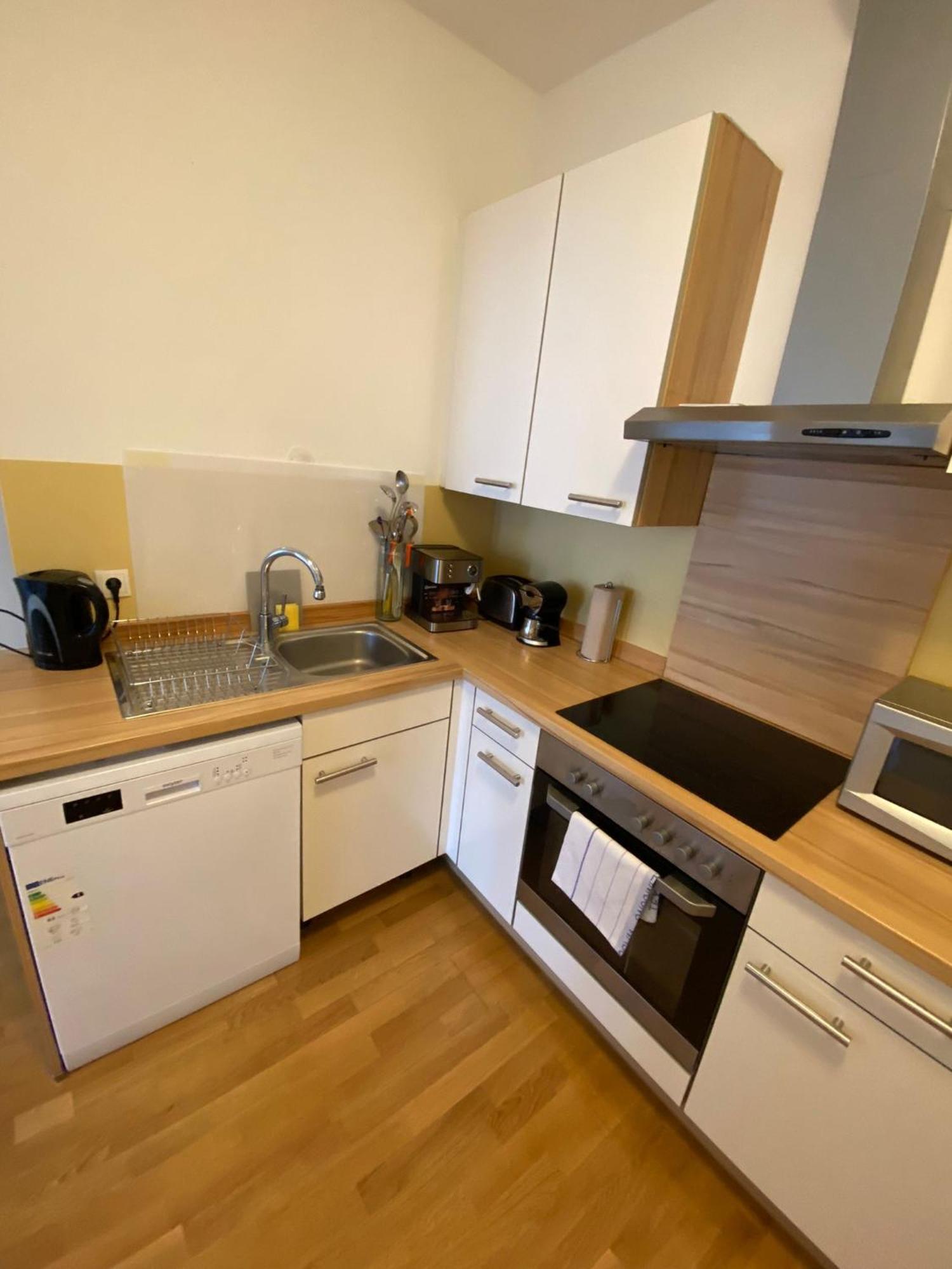 Floridsdorfer Apartment - Free Highspeed-Internet Wien Eksteriør billede